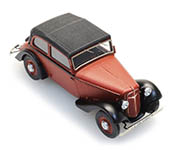 118-387.546 - H0 - Adler Trumpf Junior cabriolimousine Verdeck geschlossen